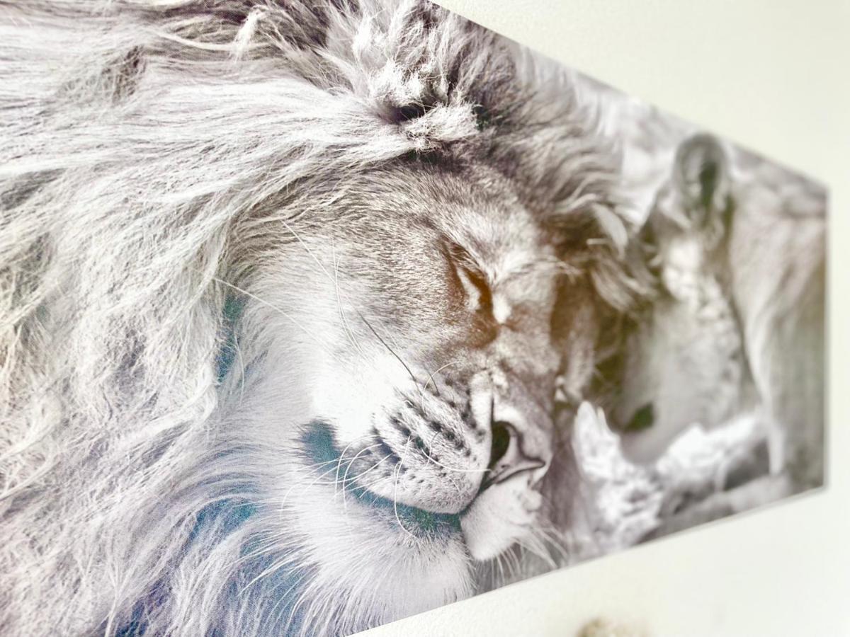 Saint Nazaire - White Lion - Centre Ville - Au Calme - Parking Privatif Aerien - Internet Haut Debit Fibre Exteriör bild